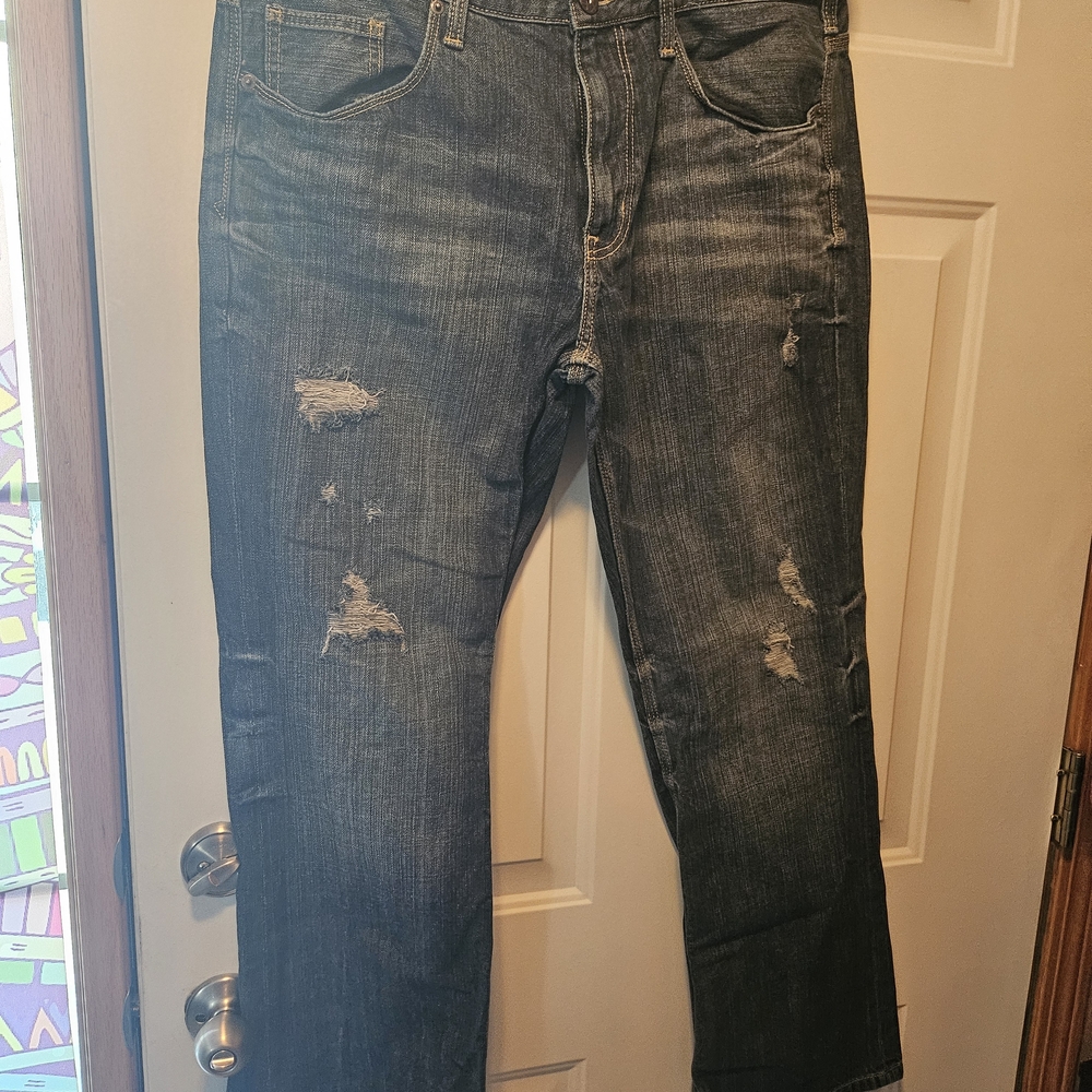 Helix Men's Relaxed Fit Distressed Jeans - Dark Blue